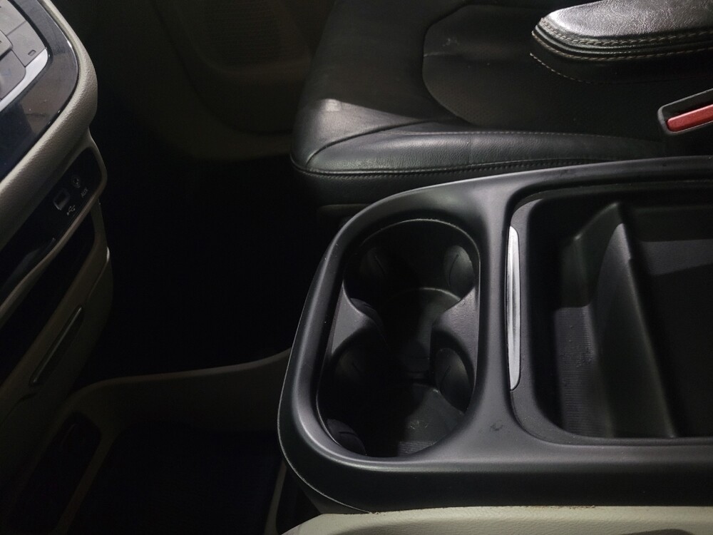 2018 Chrysler Pacifica in Glen Burnie, MD 21061 - 18113329 26