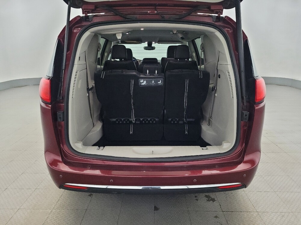 2018 Chrysler Pacifica in Glen Burnie, MD 21061 - 18113329 29