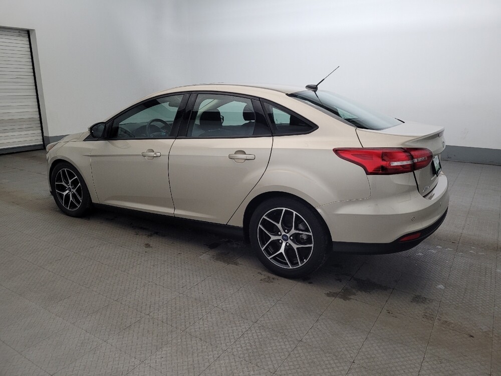 2017 Ford Focus in Laurel, MD 20724 - 18113330 3