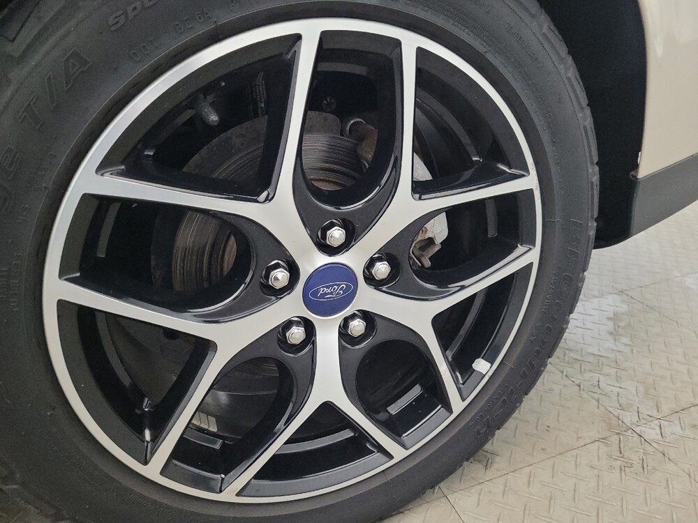 2017 Ford Focus in Laurel, MD 20724 - 18113330 31