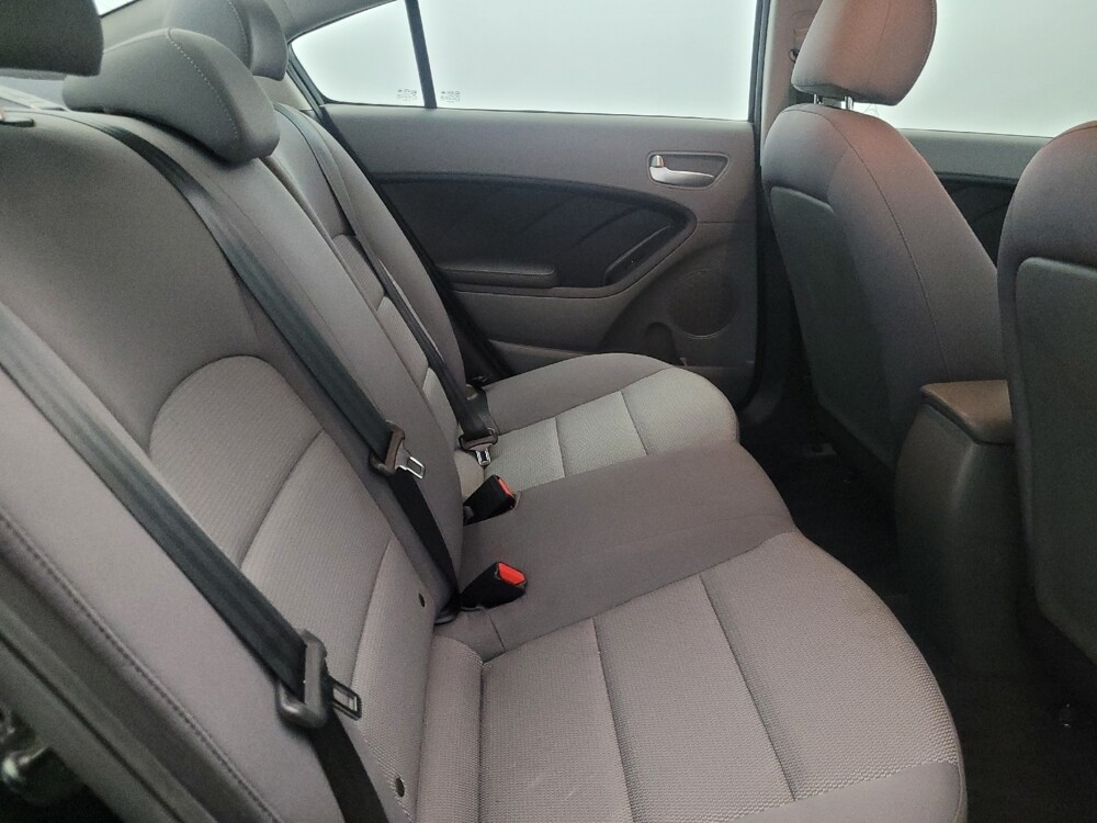 2018 Kia Forte in Glen Burnie, MD 21061 - 18113331 19