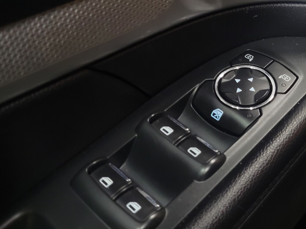 2017 Ford Explorer in Newport News, VA 23601 - 18113337 27