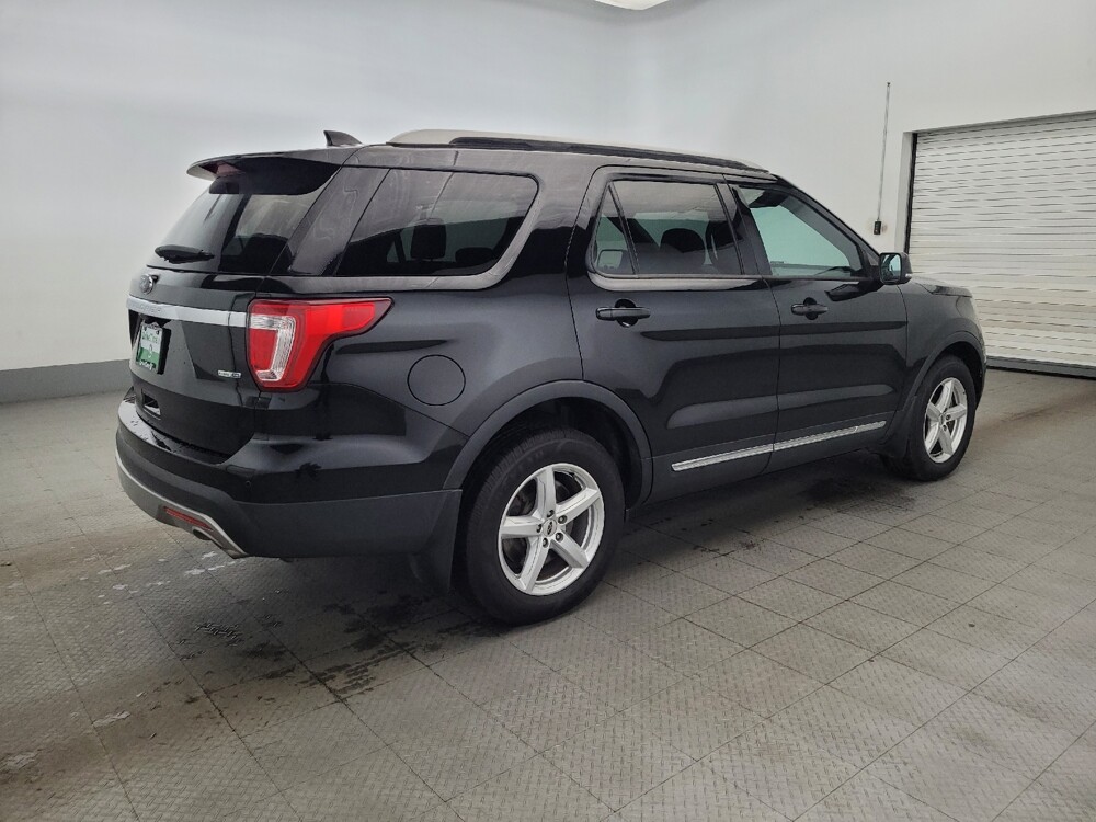 2017 Ford Explorer in Newport News, VA 23601 - 18113337 10