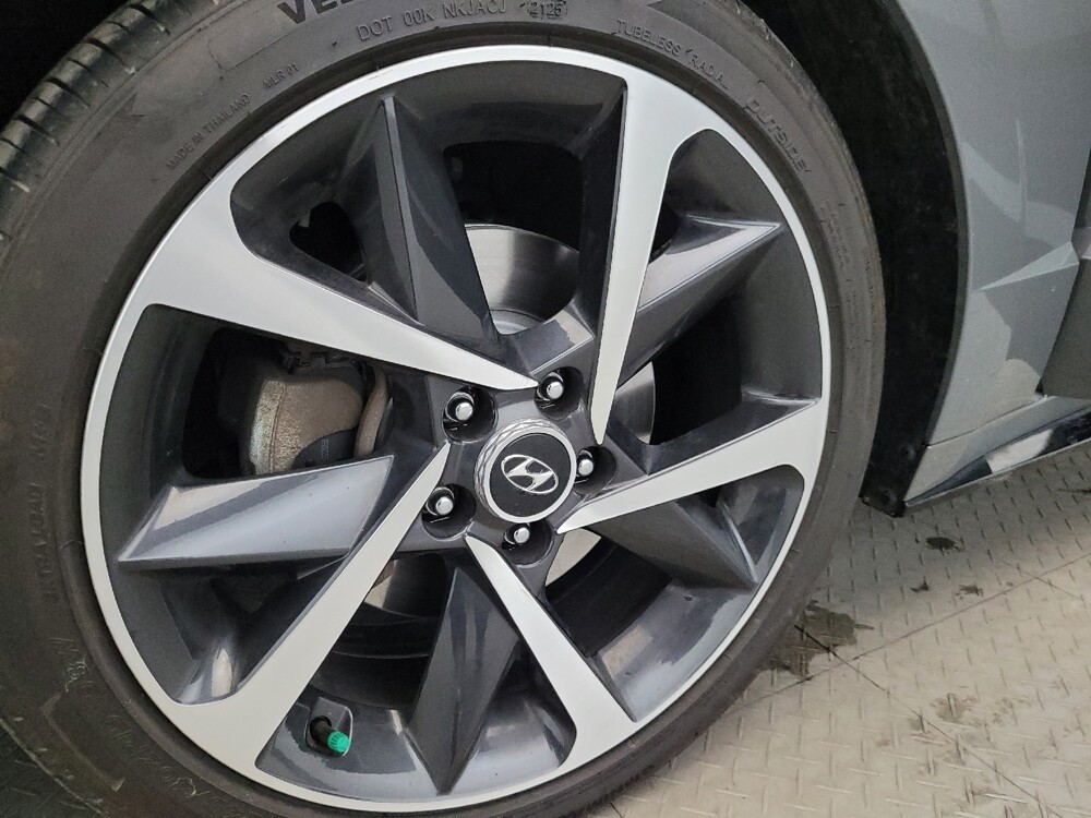 2023 Hyundai Sonata in Pittsburgh, PA 15237 - 18113345 31