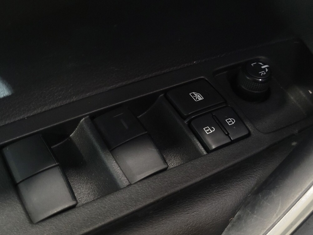 2021 Toyota Corolla in New Castle, DE 19720 - 18113346 27