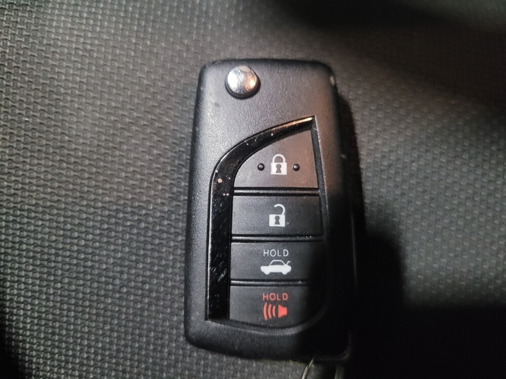 2021 Toyota Corolla in New Castle, DE 19720 - 18113346 32