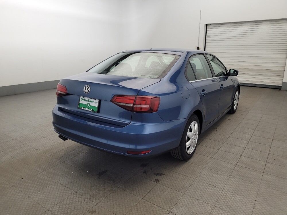 2017 Volkswagen Jetta in New Castle, DE 19720 - 18113349 9