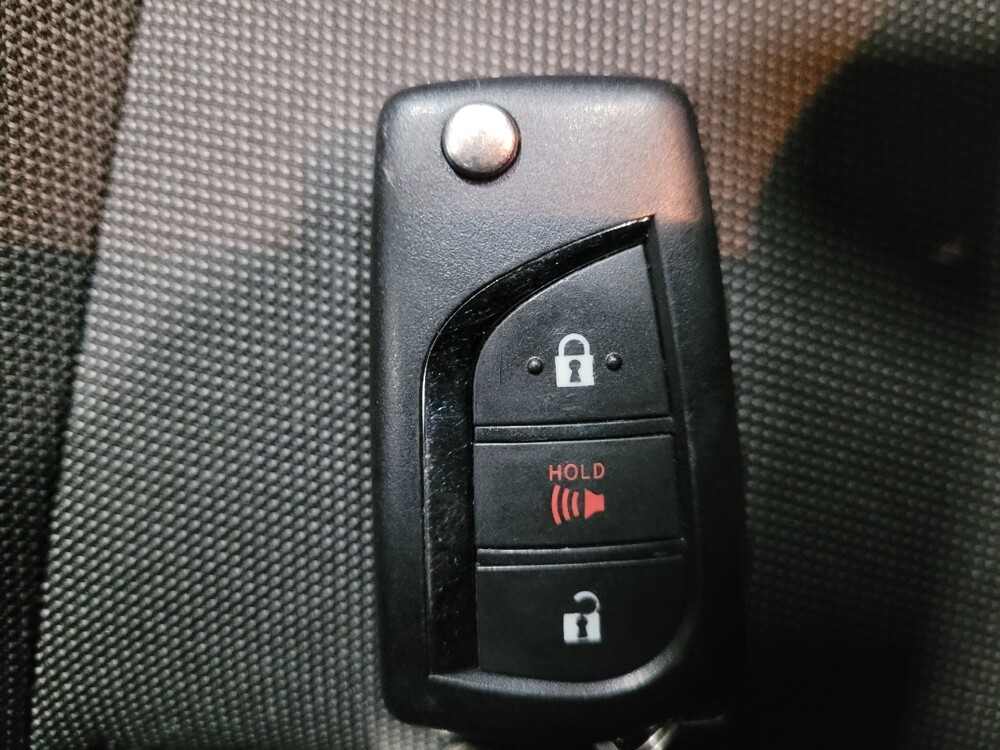 2020 Toyota C-HR in Newport News, VA 23601 - 18113351 32