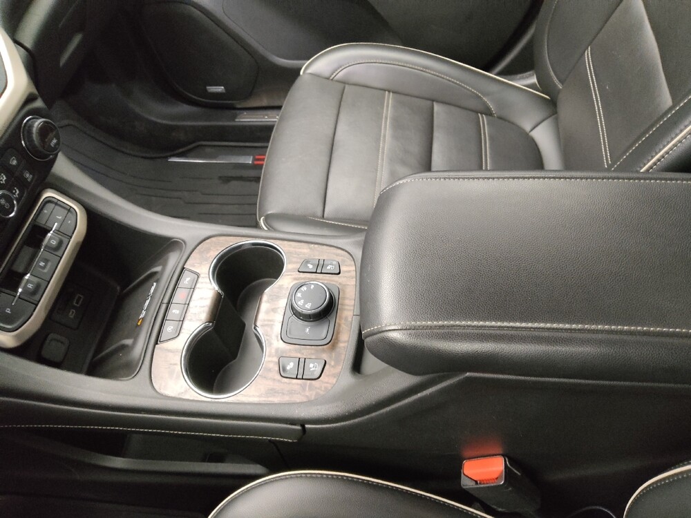 2021 GMC Acadia in Gladstone, MO 64118 - 18113356 26