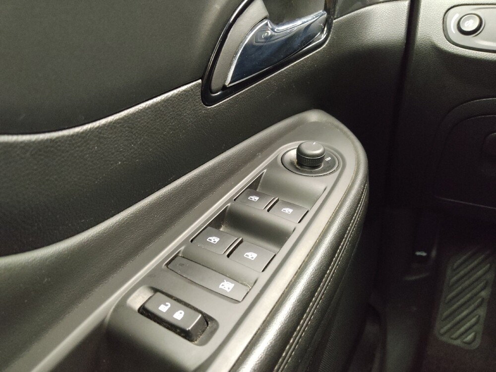 2017 Buick Encore in Midlothian, IL 60445 - 18113360 27