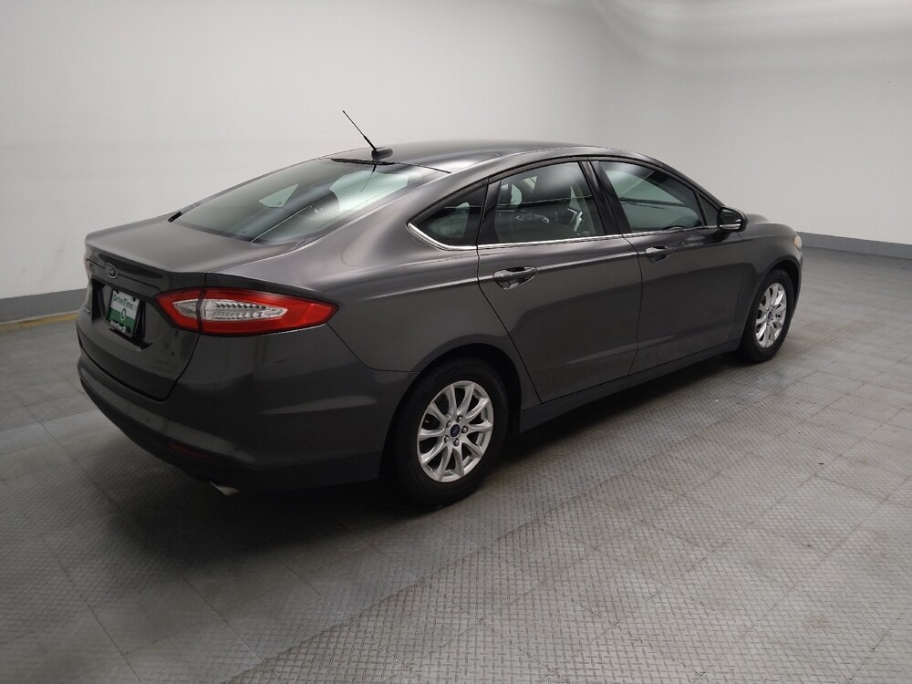 2015 Ford Fusion in Midlothian, IL 60445 - 18113361 10