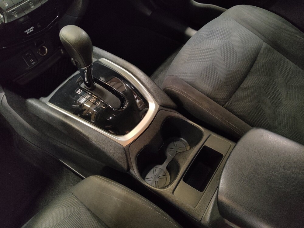 2016 Nissan Rogue in Jacksonville, FL 32210 - 18113369 26