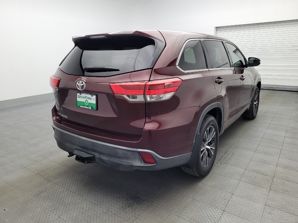 2018 Toyota Highlander in Jacksonville, FL 32210 - 18113370 9