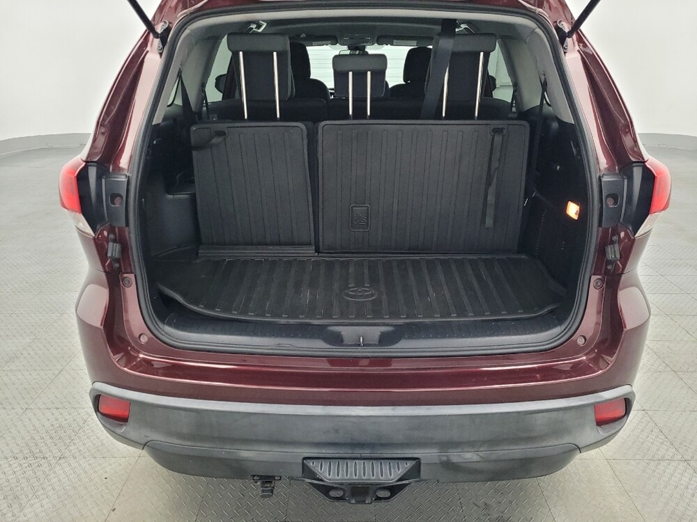 2018 Toyota Highlander in Jacksonville, FL 32210 - 18113370 29