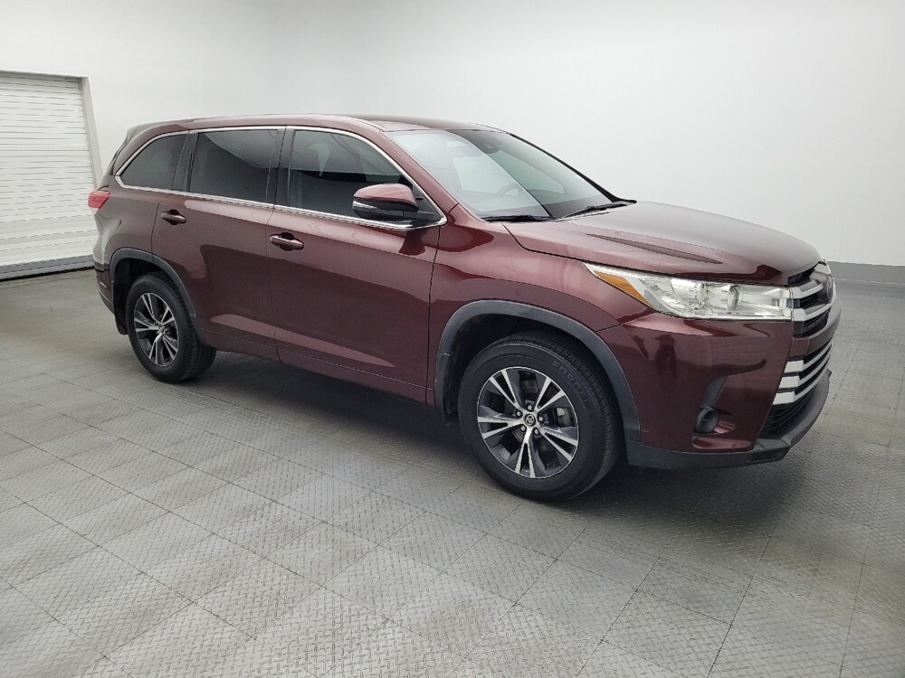 2018 Toyota Highlander in Jacksonville, FL 32210 - 18113370 11