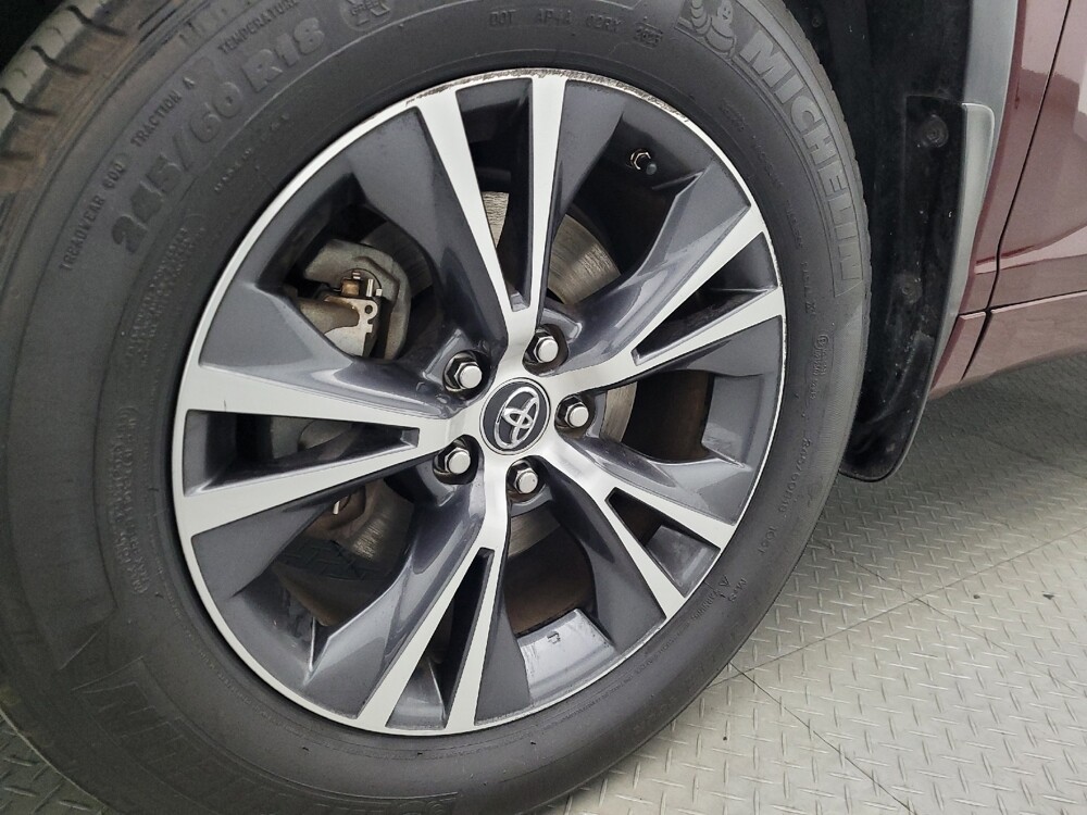 2018 Toyota Highlander in Jacksonville, FL 32210 - 18113370 31