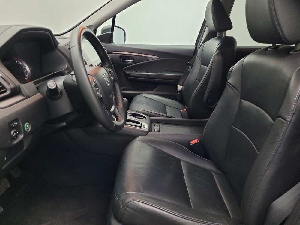 2018 Honda Pilot in Jacksonville, FL 32210 - 18113373 17