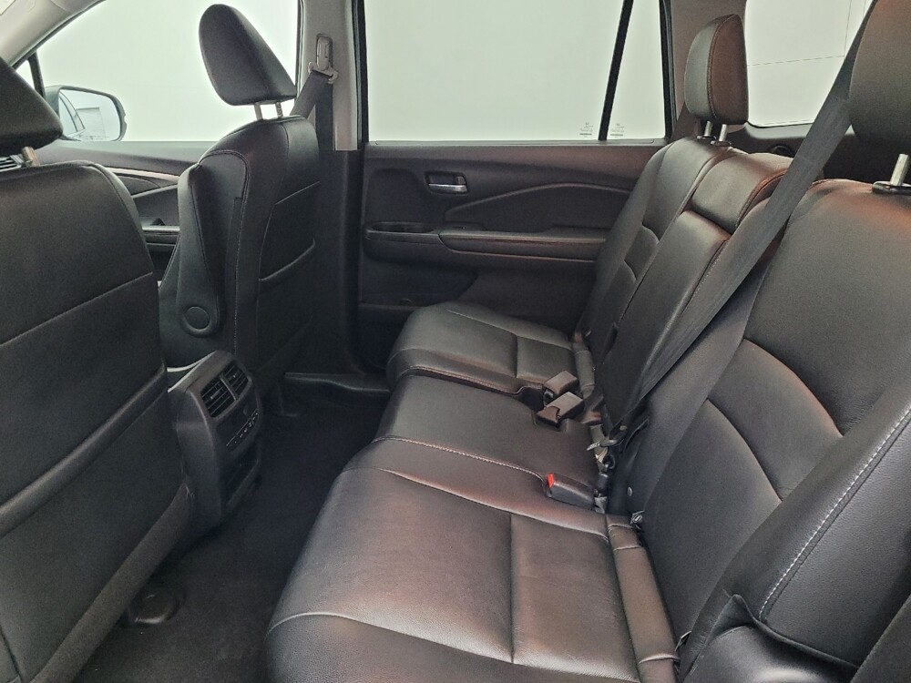 2018 Honda Pilot in Jacksonville, FL 32210 - 18113373 18