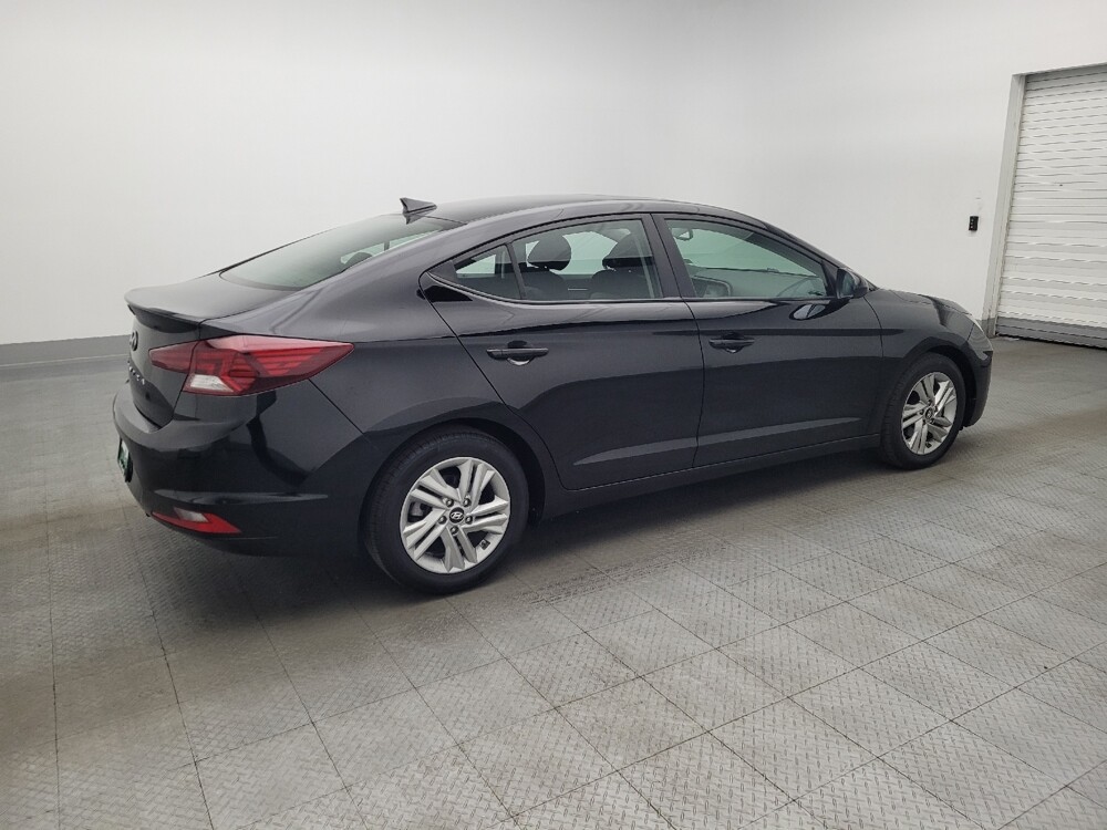 2019 Hyundai Elantra in Gainesville, FL 32609 - 18113378 10