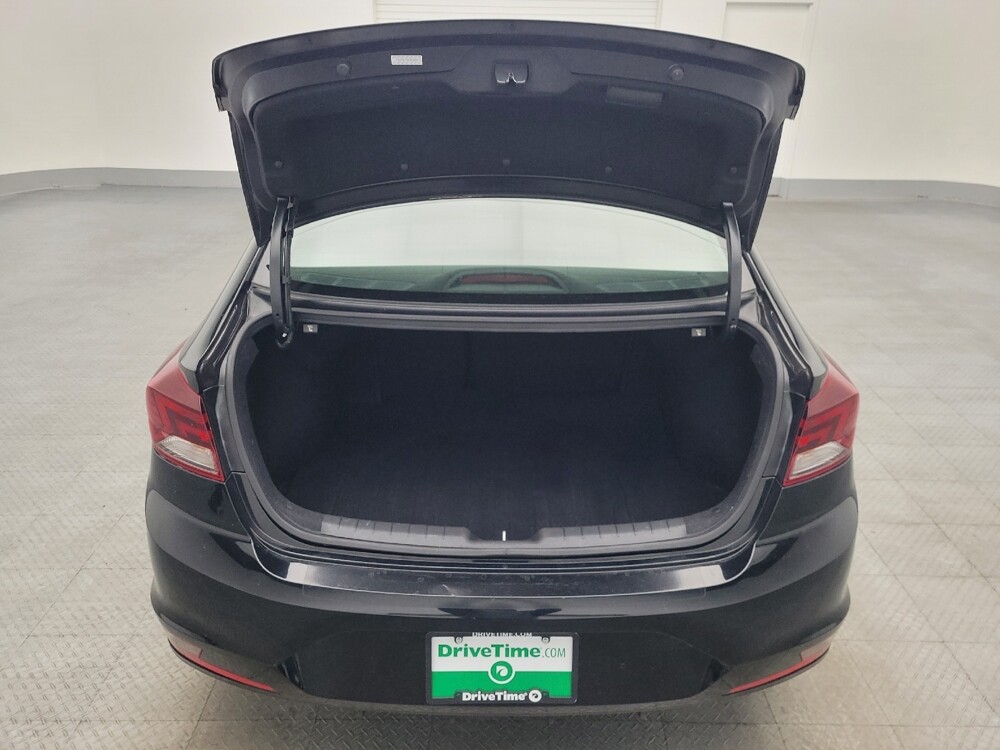 2019 Hyundai Elantra in Gainesville, FL 32609 - 18113378 29