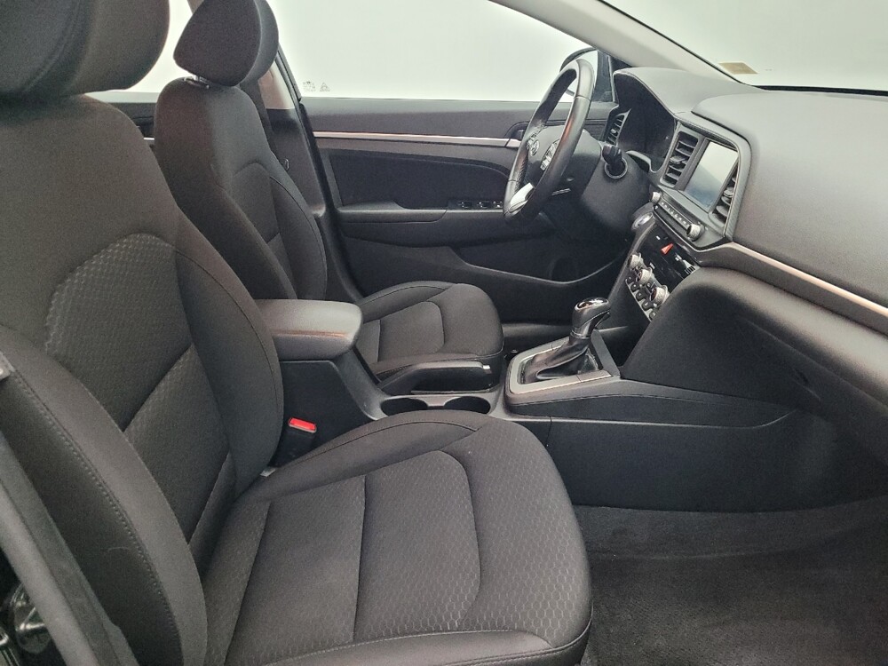 2019 Hyundai Elantra in Gainesville, FL 32609 - 18113378 21