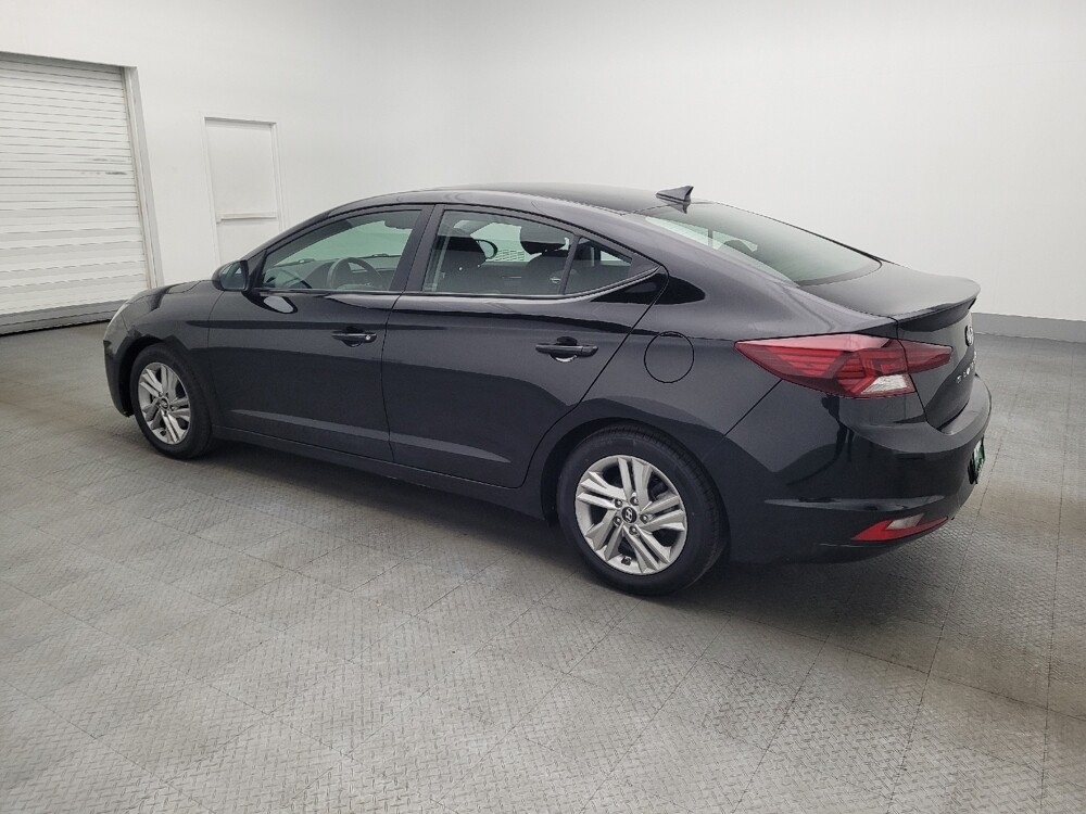 2019 Hyundai Elantra in Gainesville, FL 32609 - 18113378 3