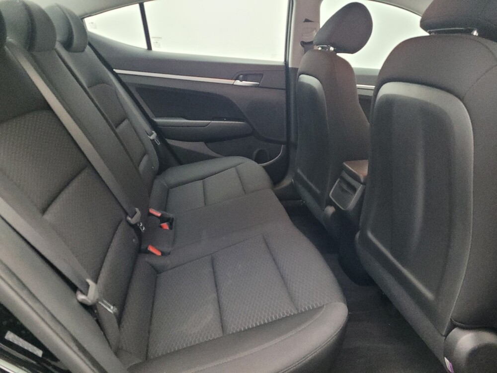 2019 Hyundai Elantra in Gainesville, FL 32609 - 18113378 19