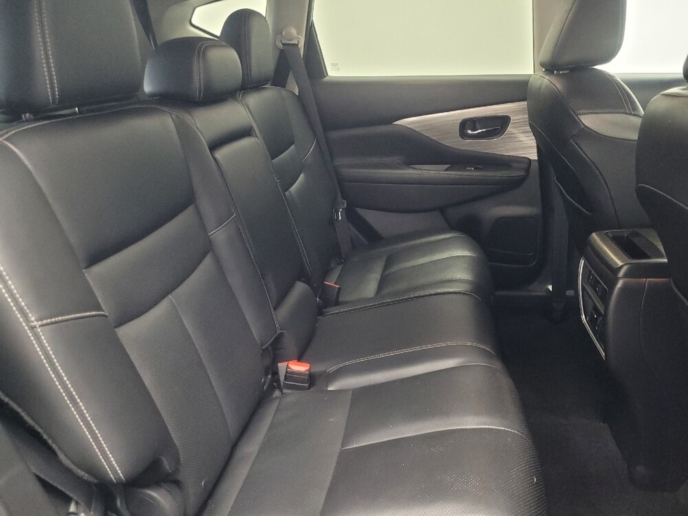 2018 Nissan Murano in Indianapolis, IN 46222 - 18113379 19