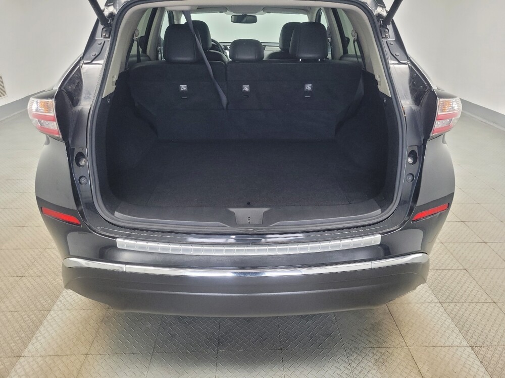 2018 Nissan Murano in Indianapolis, IN 46222 - 18113379 29