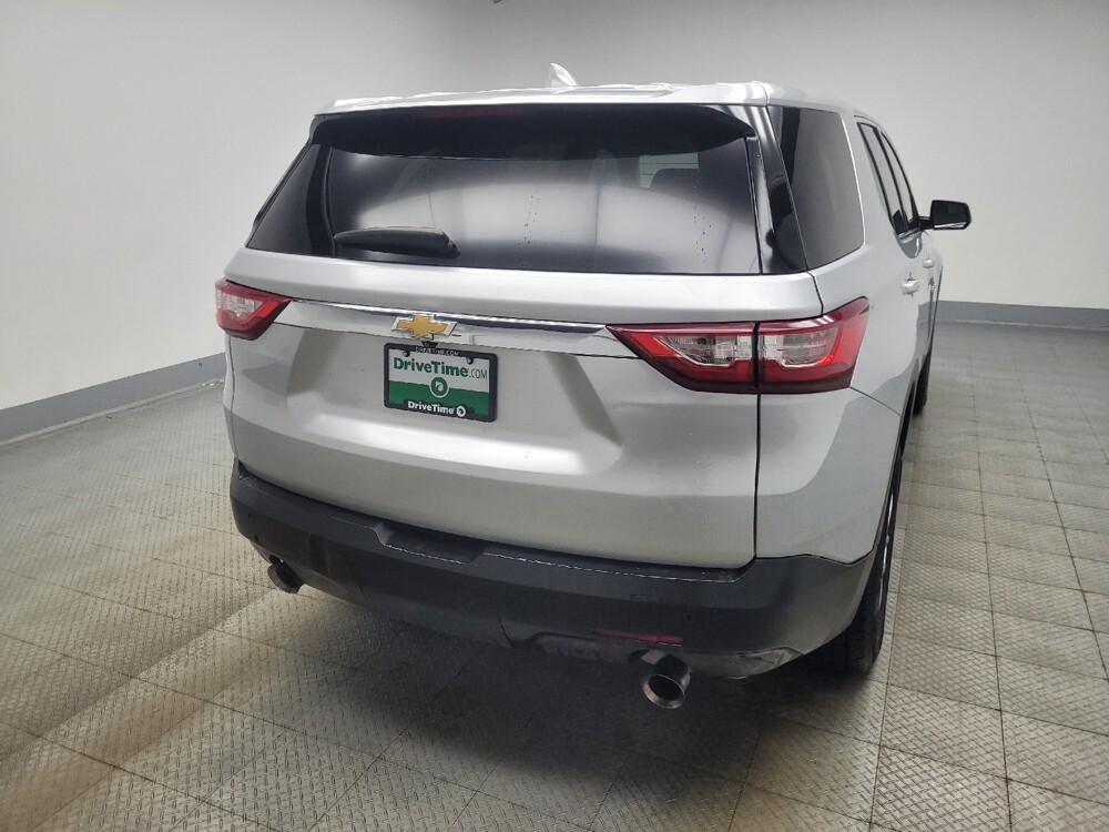 2020 Chevrolet Traverse in Indianapolis, IN 46222 - 18113382 7