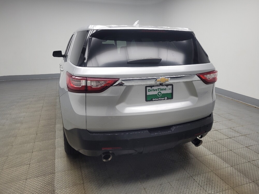 2020 Chevrolet Traverse in Indianapolis, IN 46222 - 18113382 6