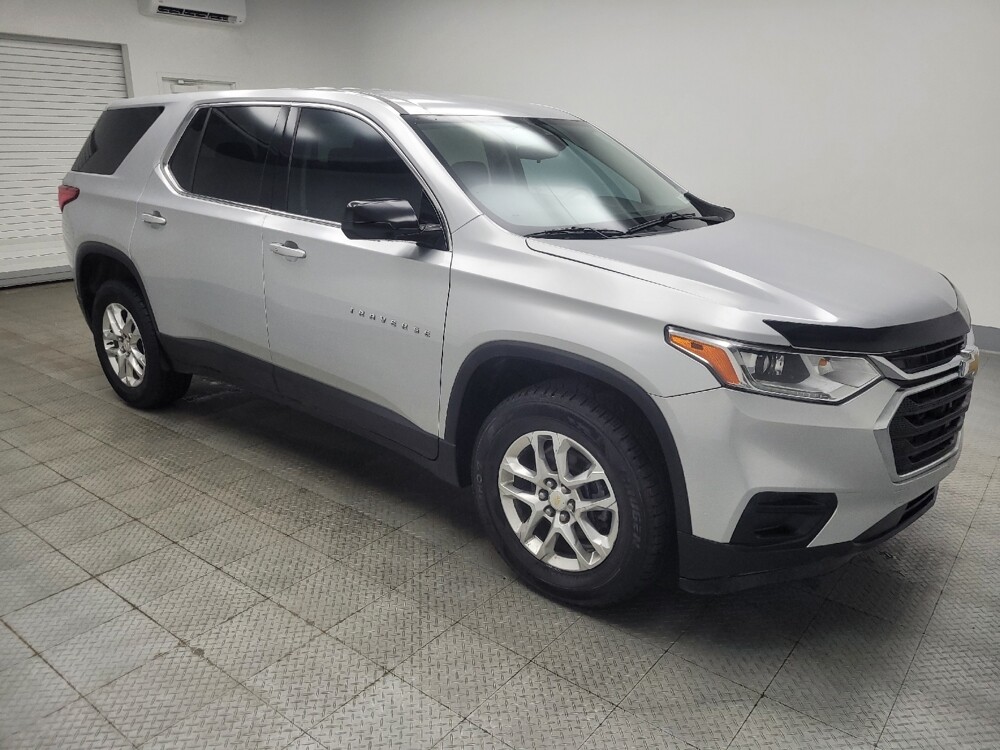 2020 Chevrolet Traverse in Indianapolis, IN 46222 - 18113382 11