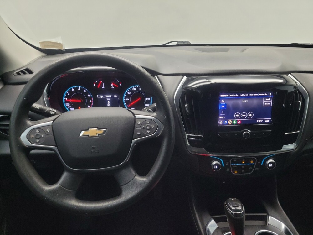 2020 Chevrolet Traverse in Indianapolis, IN 46222 - 18113382 22