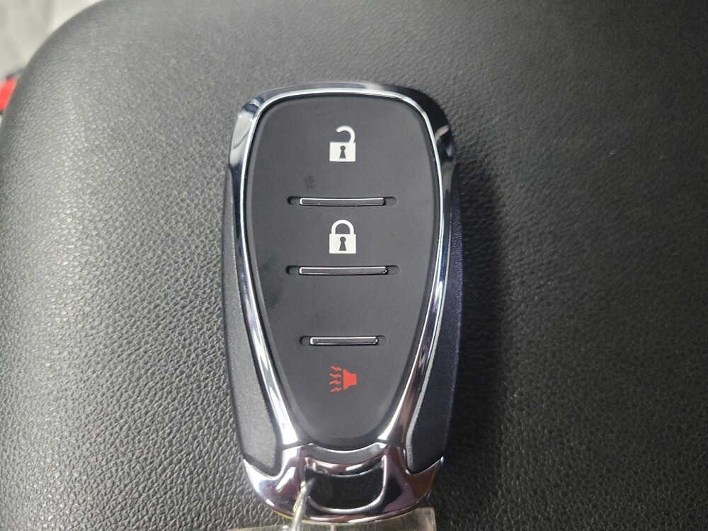 2021 Chevrolet Equinox in Highland, IN 46322 - 18113383 32