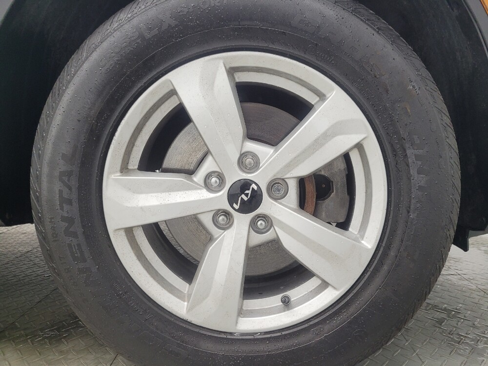 2022 Kia Sorento in Mishawaka, IN 46545 - 18113388 31