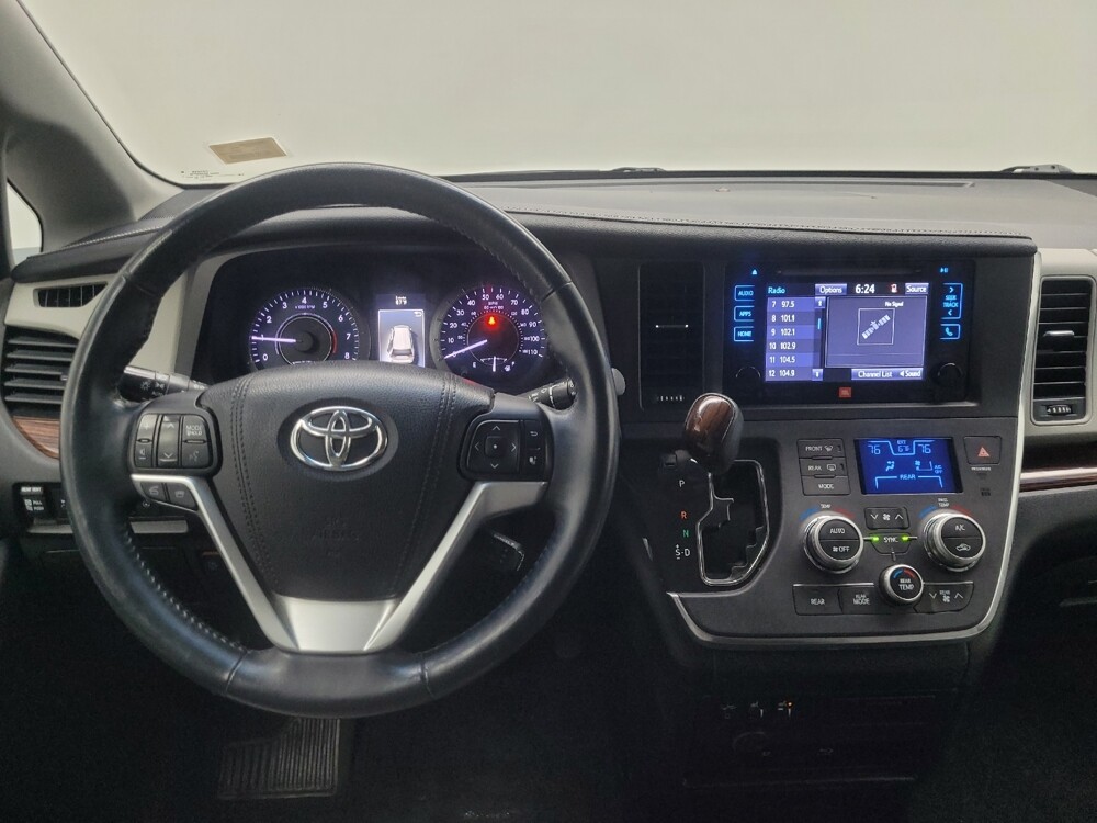 2016 Toyota Sienna in Indianapolis, IN 46222 - 18113389 22