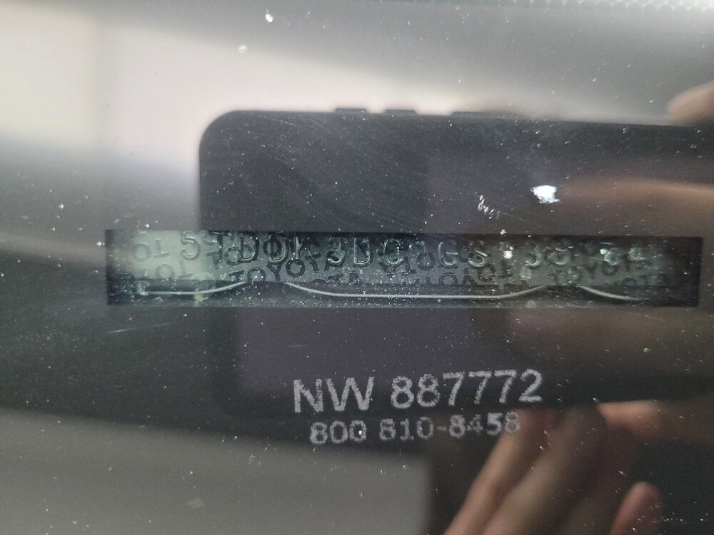 2016 Toyota Sienna in Indianapolis, IN 46222 - 18113389 33