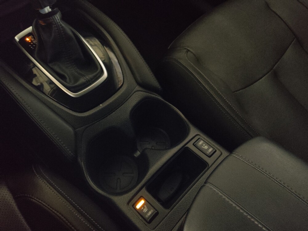 2018 Nissan Rogue in Knoxville, TN 37923 - 18113395 26