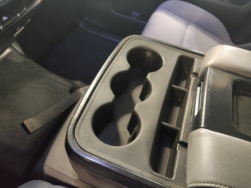 2018 Chevrolet Silverado 1500 in Plano, TX 75074 - 18113396 26