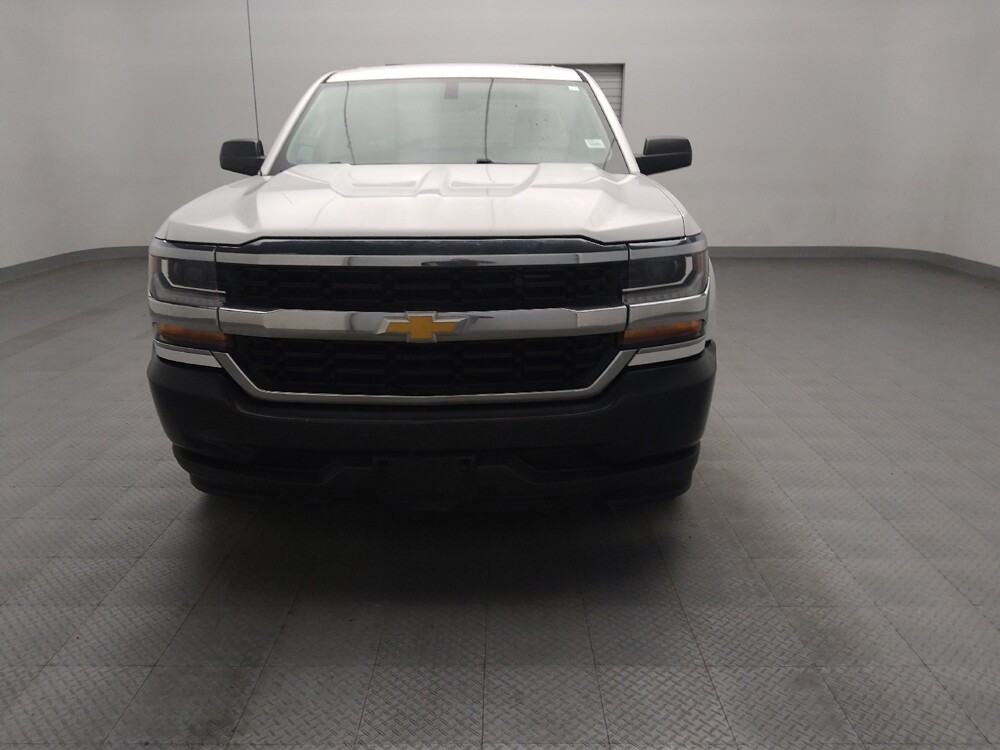 2018 Chevrolet Silverado 1500 in Plano, TX 75074 - 18113396 15