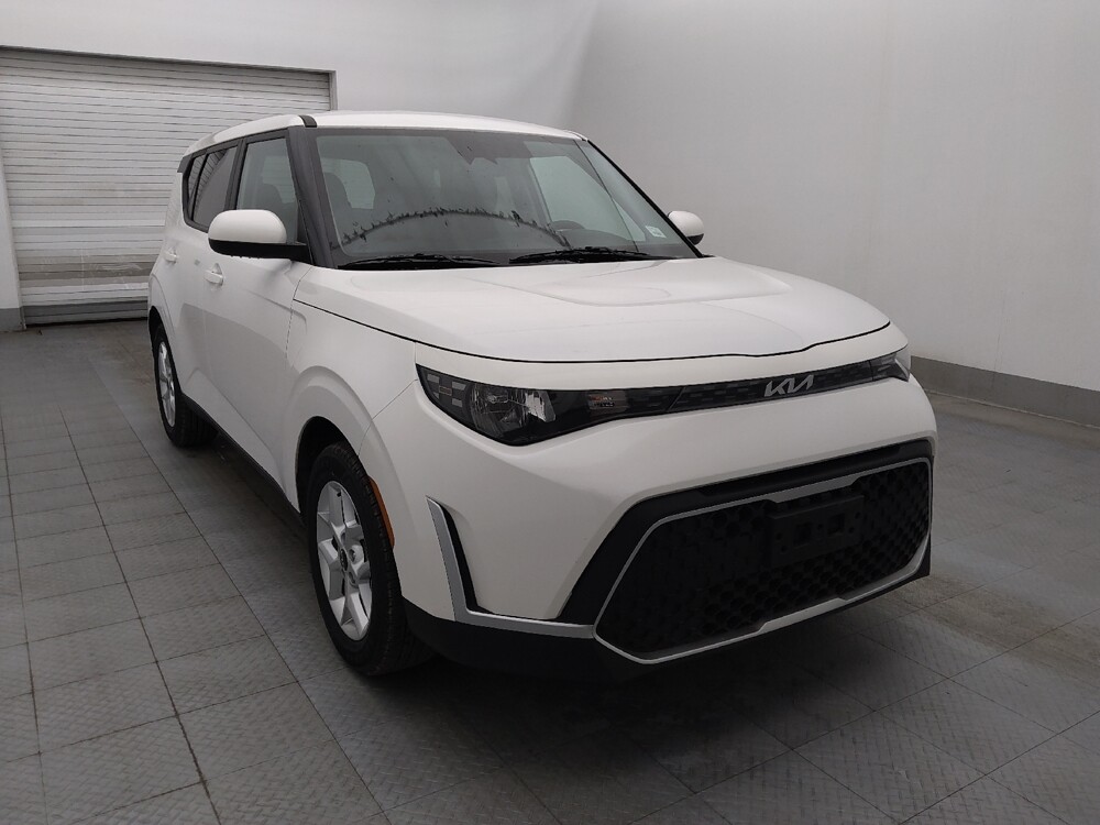 2024 Kia Soul in Lakeland, FL 33815 - 18113400 13