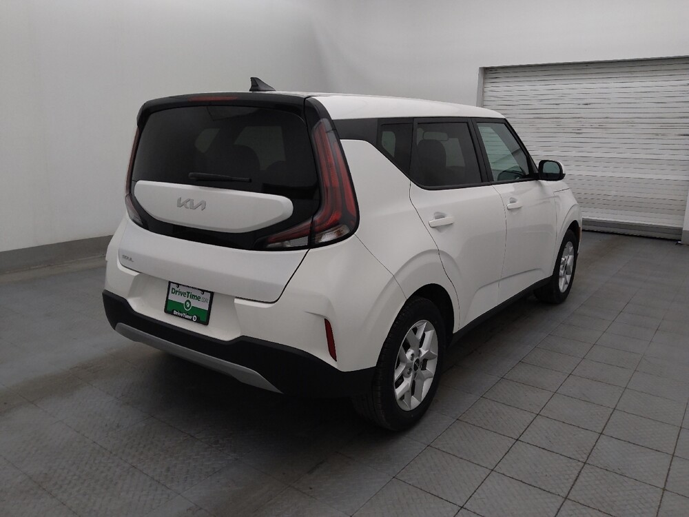 2024 Kia Soul in Lakeland, FL 33815 - 18113400 9