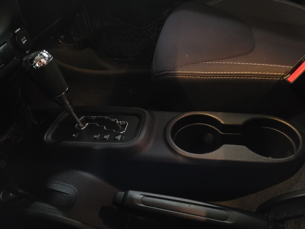 2014 Jeep Wrangler in Pittsburgh, PA 15236 - 18113413 26