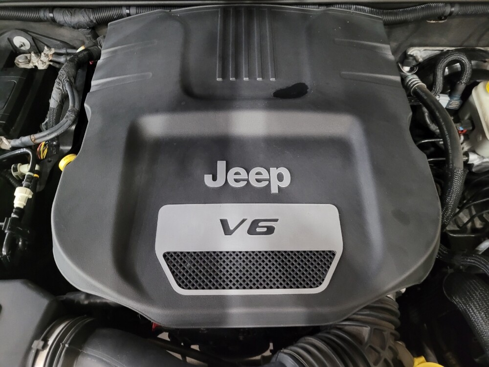 2014 Jeep Wrangler in Pittsburgh, PA 15236 - 18113413 30