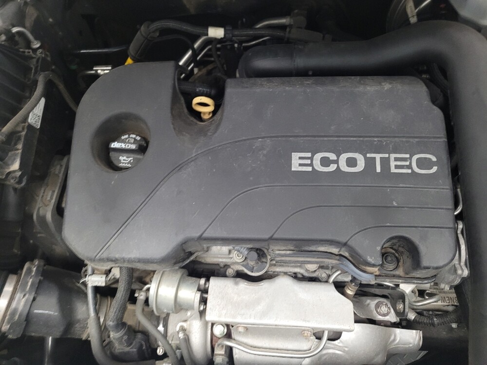 2018 Chevrolet Equinox in Memphis, TN 38128 - 18113415 30