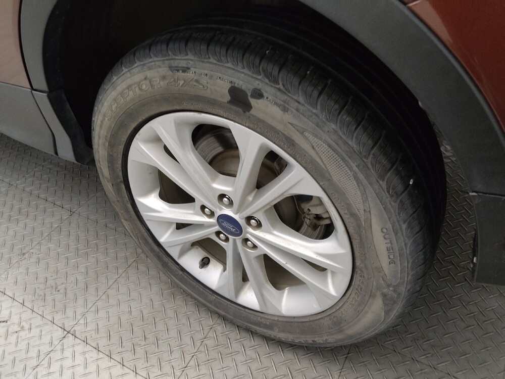 2018 Ford Escape in Houston, TX 77034 - 18113419 31