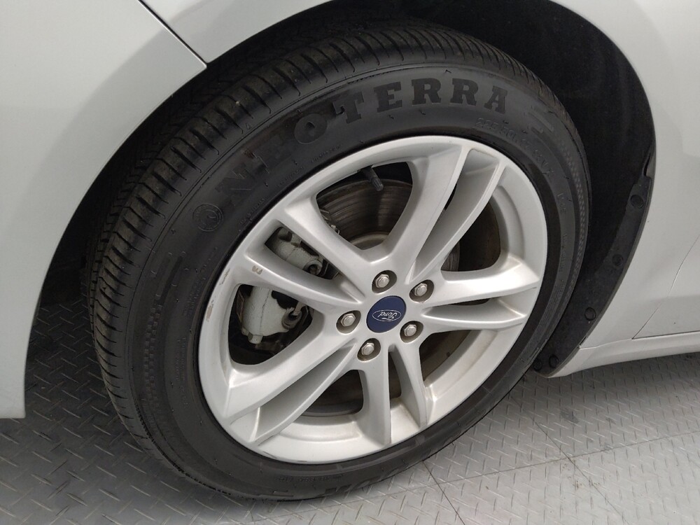 2018 Ford Fusion in St. Louis, MO 63136 - 18113424 31