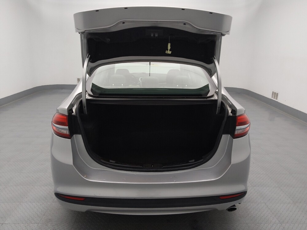 2018 Ford Fusion in St. Louis, MO 63136 - 18113424 29