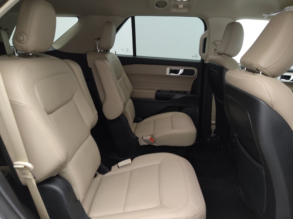 2020 Ford Explorer in Columbia, SC 29210 - 18113427 19