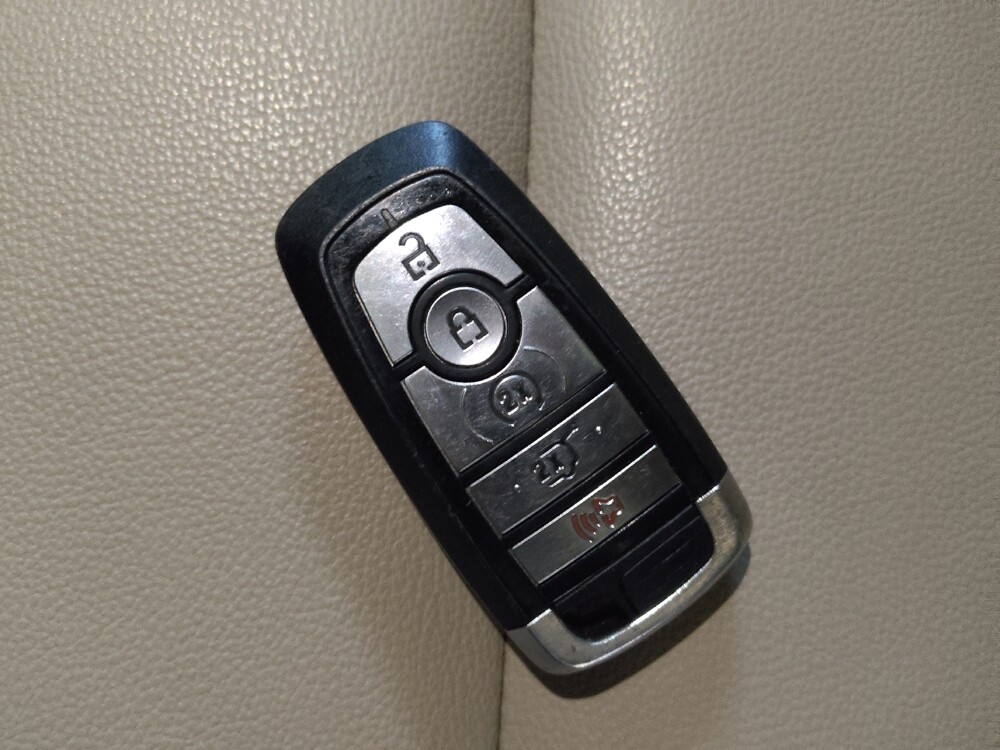 2020 Ford Explorer in Columbia, SC 29210 - 18113427 32